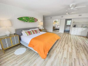 1 chambre, fer et planche à repasser, Wi-Fi gratuit, draps fournis