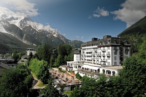 Exterior - La Folie Douce Hôtel Chamonix (Chamonix-Mont-Blanc)