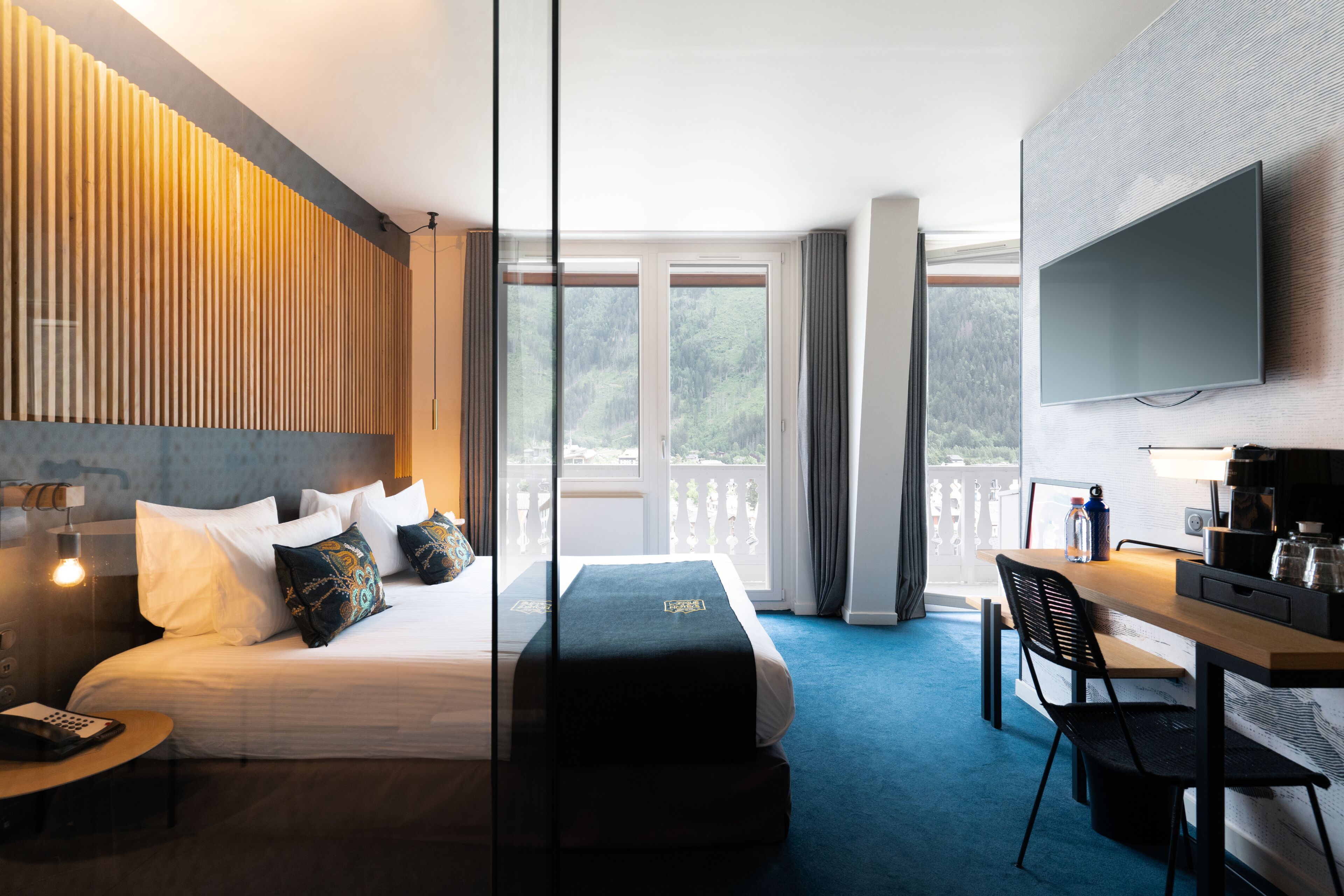 Literie de qualité supérieure, coffres-forts dans les chambres