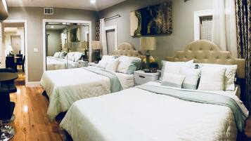 4 bedrooms, desk, iron/ironing board, travel cot