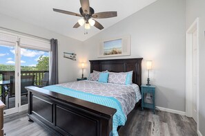 2 quartos, ferros/tábuas de passar roupa, Wi-Fi, roupa de cama