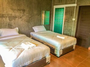 غرفة عادية لاثنين | أسرّة قابلة للطي وواي فاي مجانًا