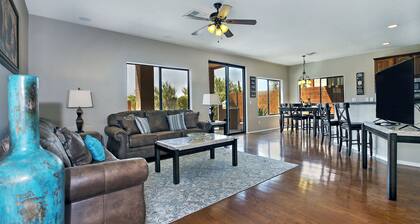 Absoluuttinen pefection yksityisellä uima-altaalla / Mt Views & 4 makuuhuonetta / kaikki kuninkaat