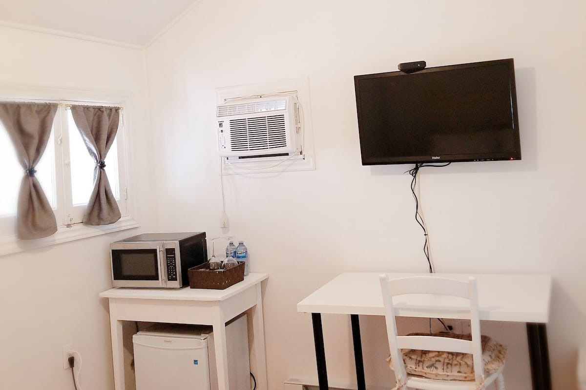 Basic Cabin, 1 Double Bed