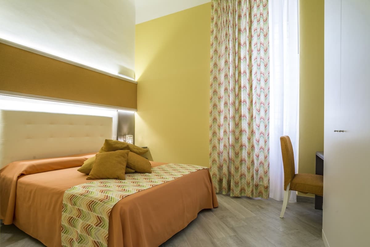 Luxury Double Room, Private Bathroom, City View | Memory-foam beds, minibar, in-room safe, desk