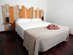 Blackout curtains, free WiFi, bed sheets