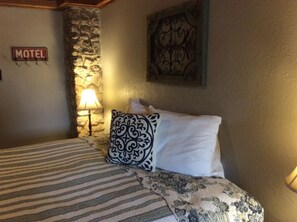 Room, 1 King Bed