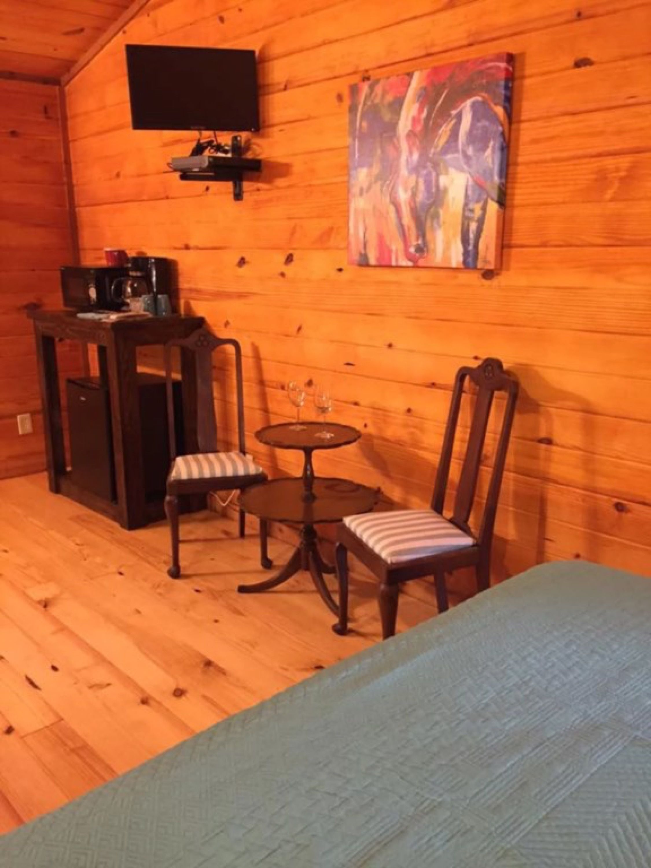 studio, 1 king bed | individually decorated, individually furnished, free wifi, bed sheets