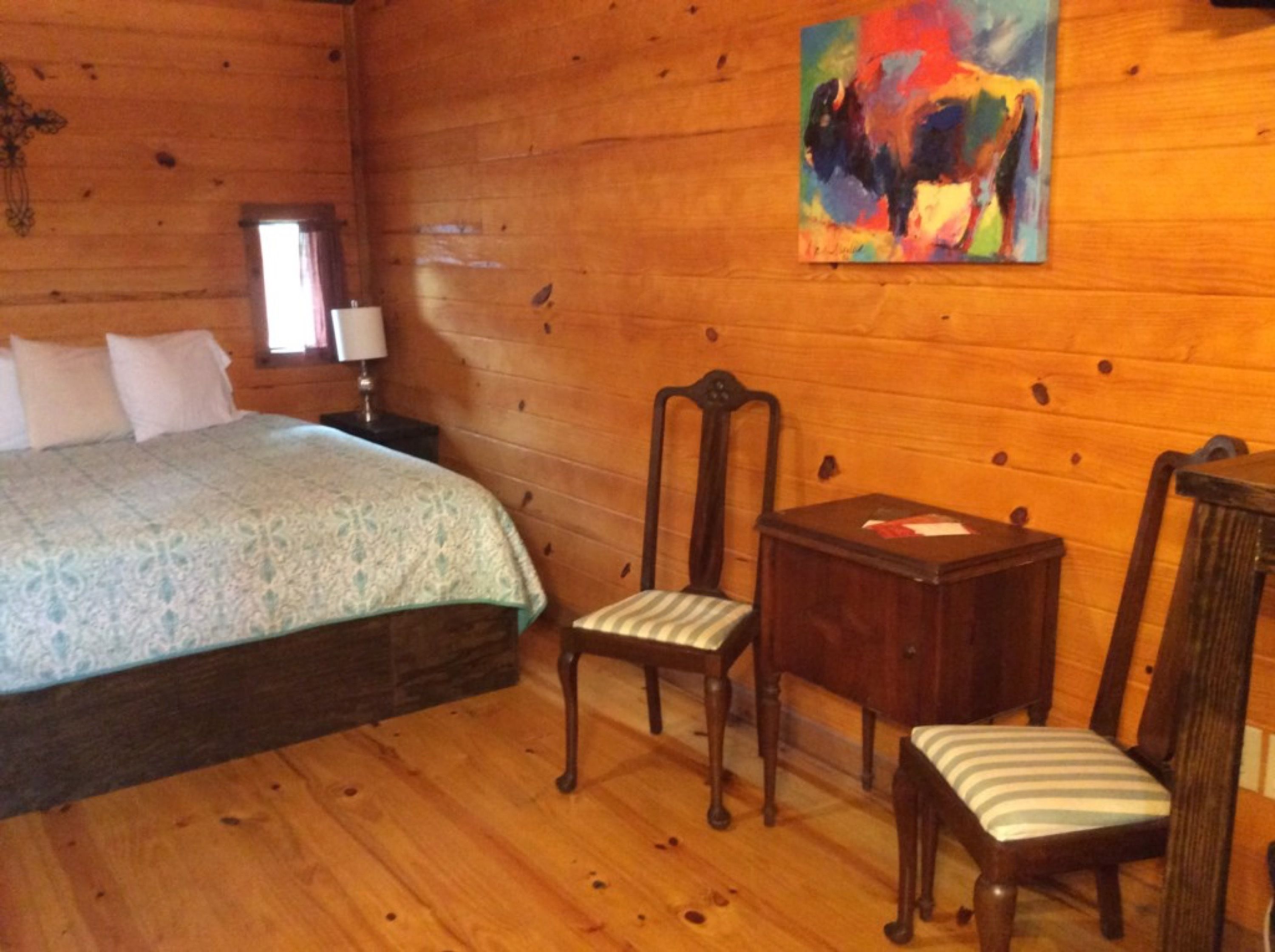 studio, 1 king bed | individually decorated, individually furnished, free wifi, bed sheets