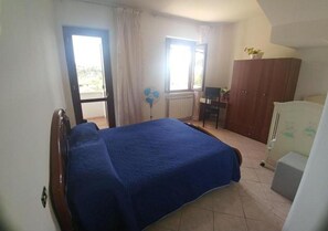 Standard Double Room | Desk, free cribs/infant beds, free WiFi - B&B Iafrate Daniele (Priverno)