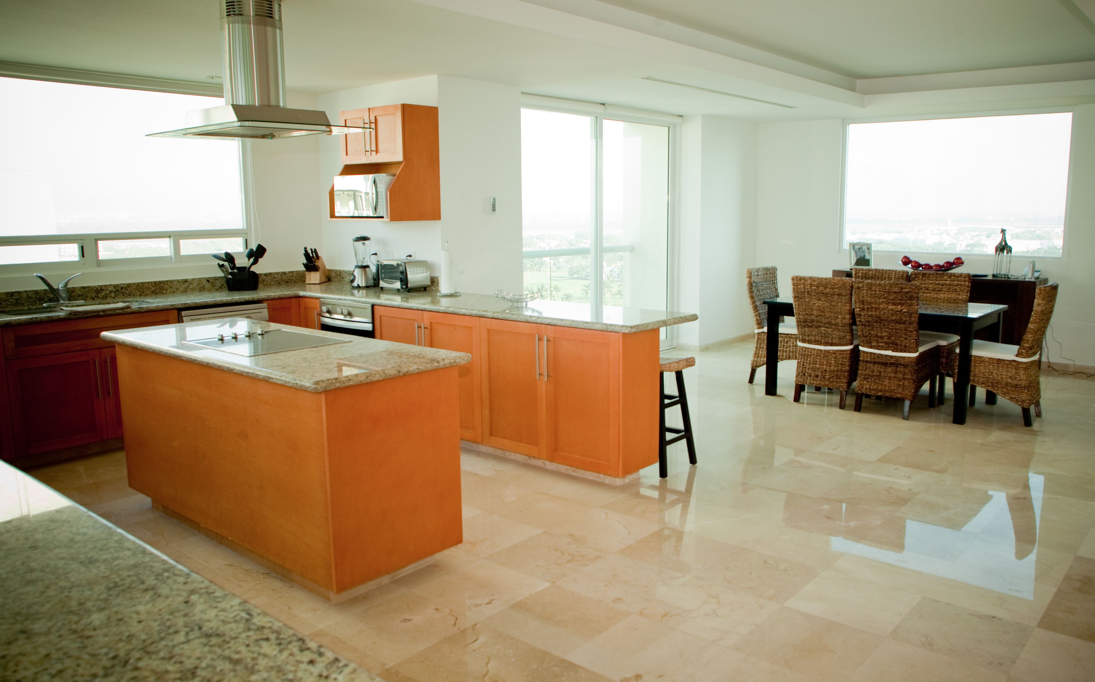Penthouse de lujo, 5 habitaciones, con acceso para personas discapacitadas, cocina | Cocina privada | Horno, parrilla de estufa, lavavajillas y cafetera y tetera 