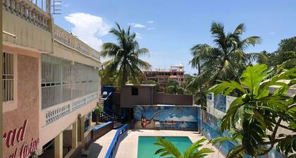 Detente Du Cacique Villa Hotel