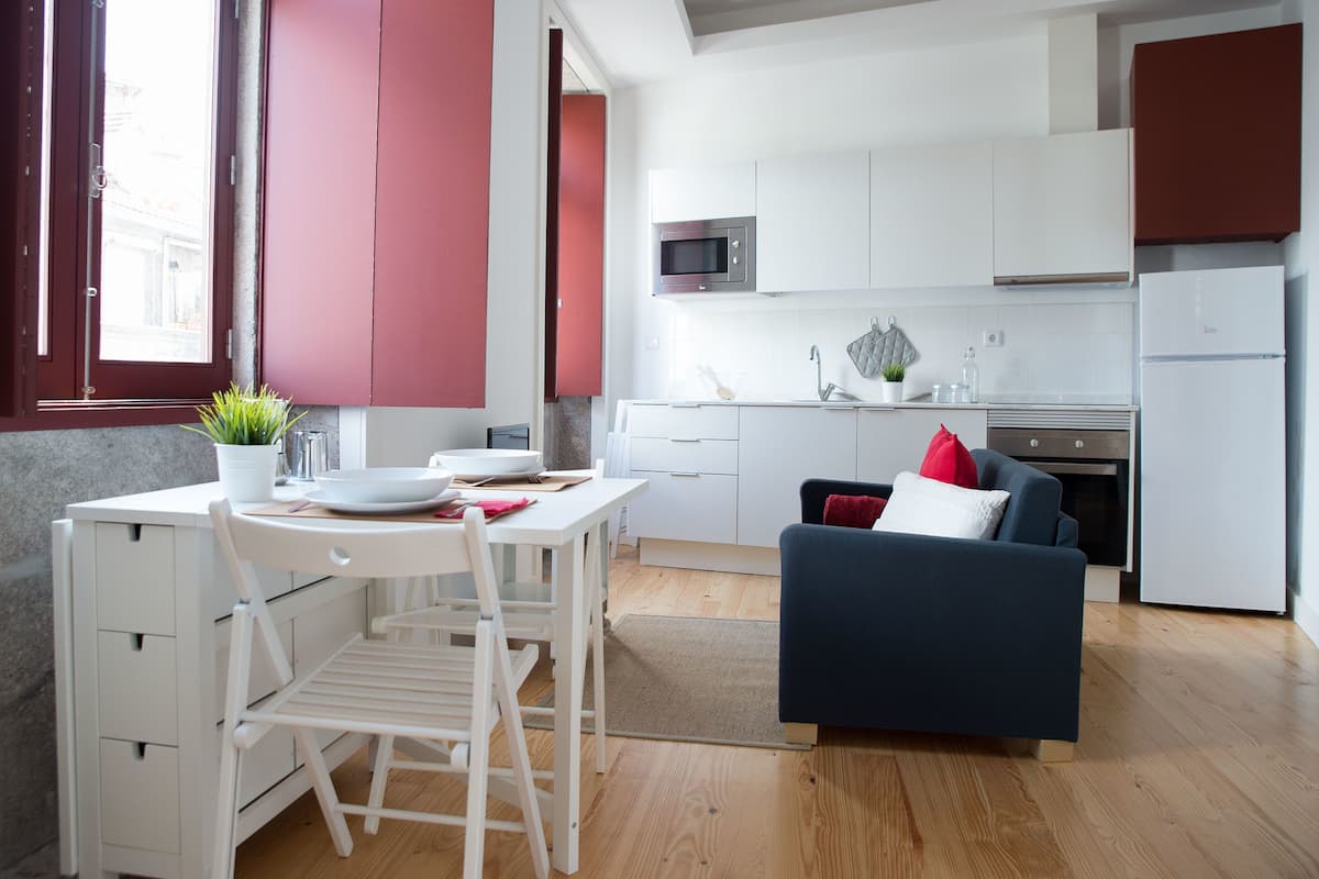 Standard Studio (2) | Living area