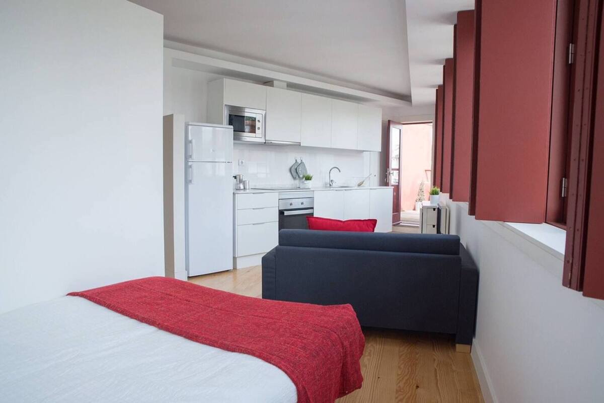 Estúdio superior, terraço | Área de estar | TV de tela plana