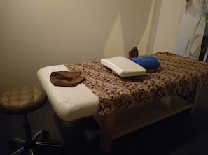 Single Room, 1 Single Bed, Non Smoking | Individually decorated, individually furnished, free WiFi