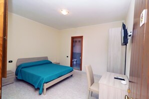 Free WiFi, bed sheets, wheelchair access