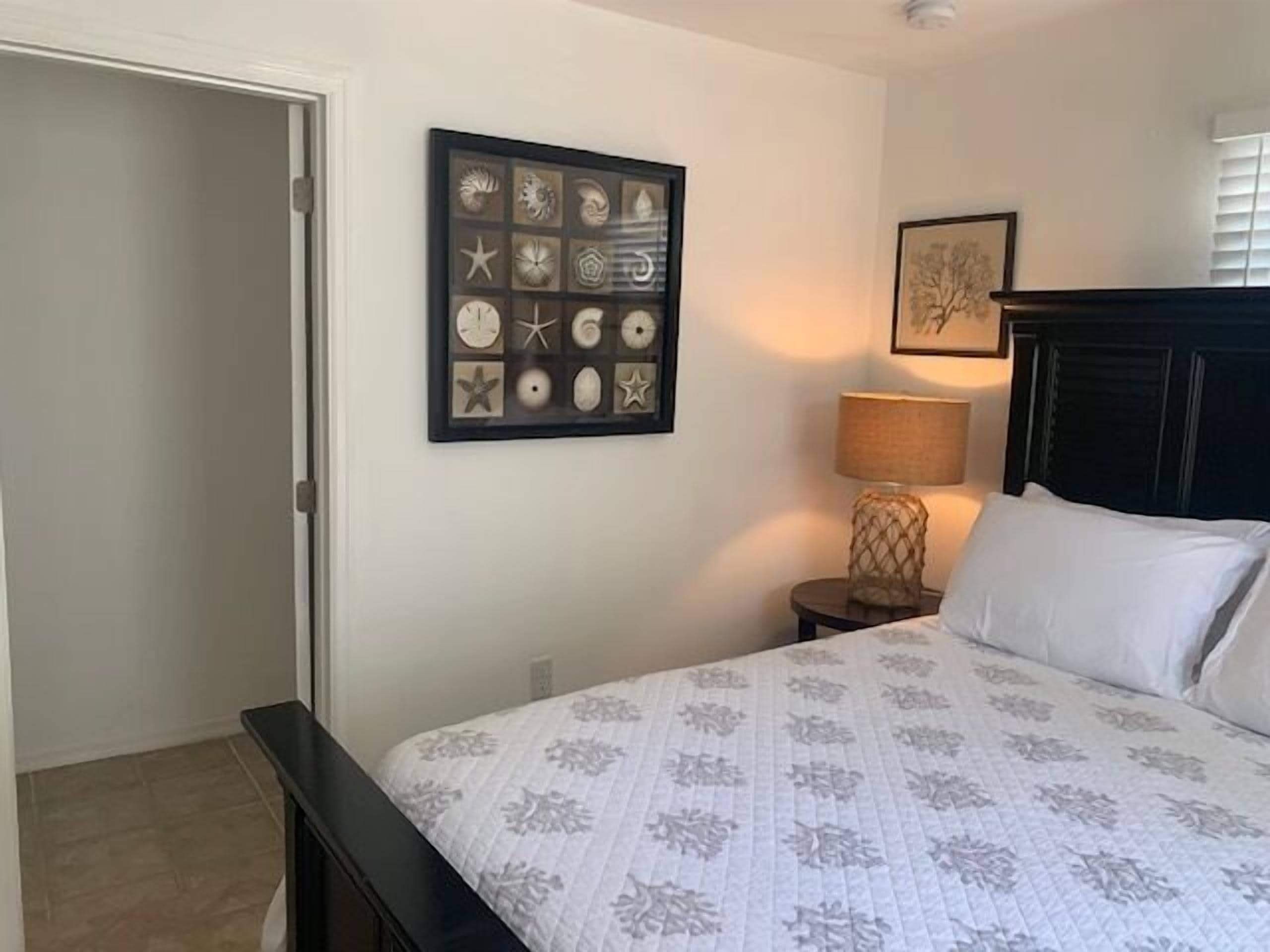 Traditional Double Room, Private Bathroom, Harbor View (Starfish Room) | 1 bedroom