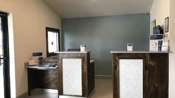 Check-in/check-out kiosk