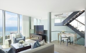 Sky Penthouse, 3 Bedrooms, Ocean View | Living room | Smart TV, Netflix