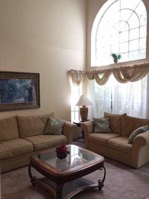 House, 3 Bedrooms | Living area | TV - Doral Woods (Kissimmee)