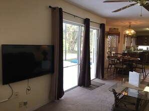 House, 3 Bedrooms | Living area | TV - Doral Woods (Kissimmee)