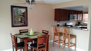 In-room dining - Fantasy World Club Villas (Kissimmee)
