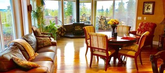 Alaska Sundance Retreat B&B
