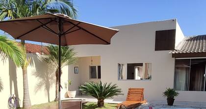 Casa com piscina em Caraguatatuba