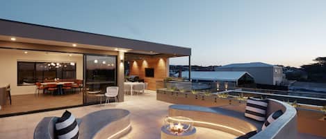 Grand-Penthouse, 3 Schlafzimmer, Stadtblick, Executive-Etage | Terrasse/Patio