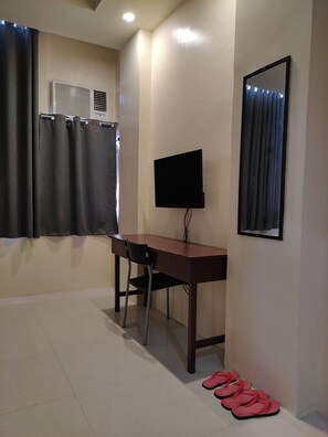 Television - Krishatel Leisure Inn (Zamboanga)