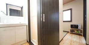 家庭公寓 (Ground Floor) | 遮光布/窗簾、免費無線上網、床單