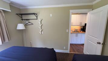Family Studio Suite | Individually decorated, individually furnished, desk, free WiFi