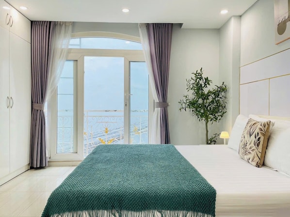 Comfort Studio, 1 Queen Bed