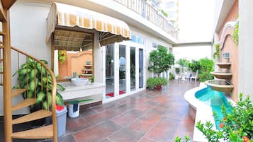 Courtyard