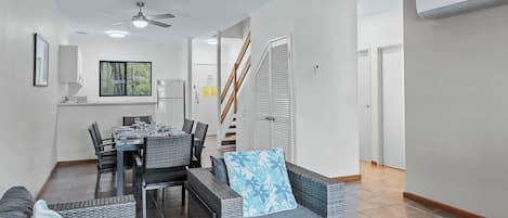 Apartment, 3 Bedrooms, Garden View | Living area