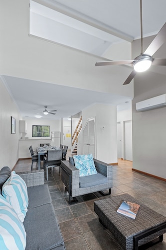 Cable Beach Apartments