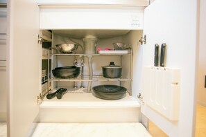 Casa família | Cozinha privada | Frigobar, micro-ondas, cooktop, chaleira elétrica