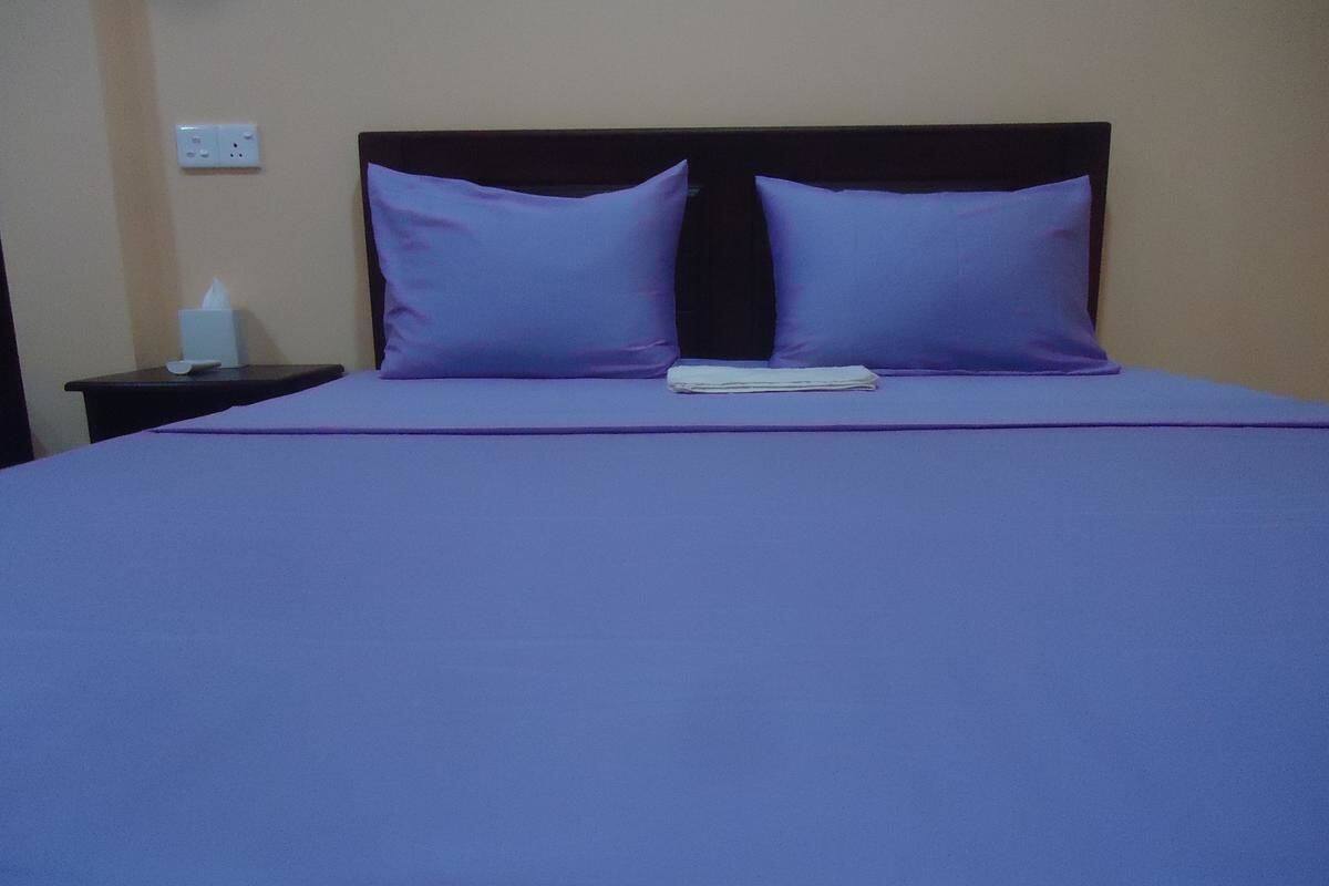 Habitación doble estándar, 1 cama matrimonial, para no fumadores | 1 habitación, muebles diferentes y wifi gratis