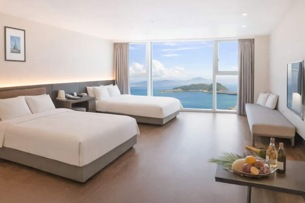 Superior Double Twin Room, Sea View - Buy 1 Yacht Ticket, Get 1 Free Coupon | View from room