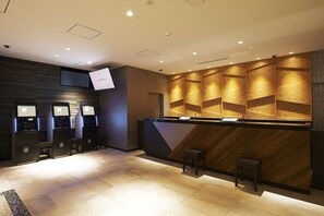 Lobby - Sotetsu Fresa Inn Osaka Shinsaibashi (Osaka)