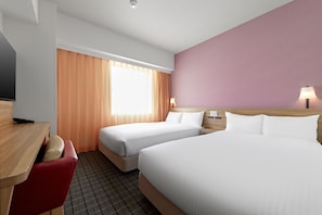 Twin Room, Non Smoking | Down duvets, blackout curtains, iron/ironing board, free WiFi - Sotetsu Fresa Inn Osaka Shinsaibashi (Osaka)