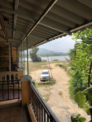 Deluxe Room, 1 King Bed, Lake View | View from room