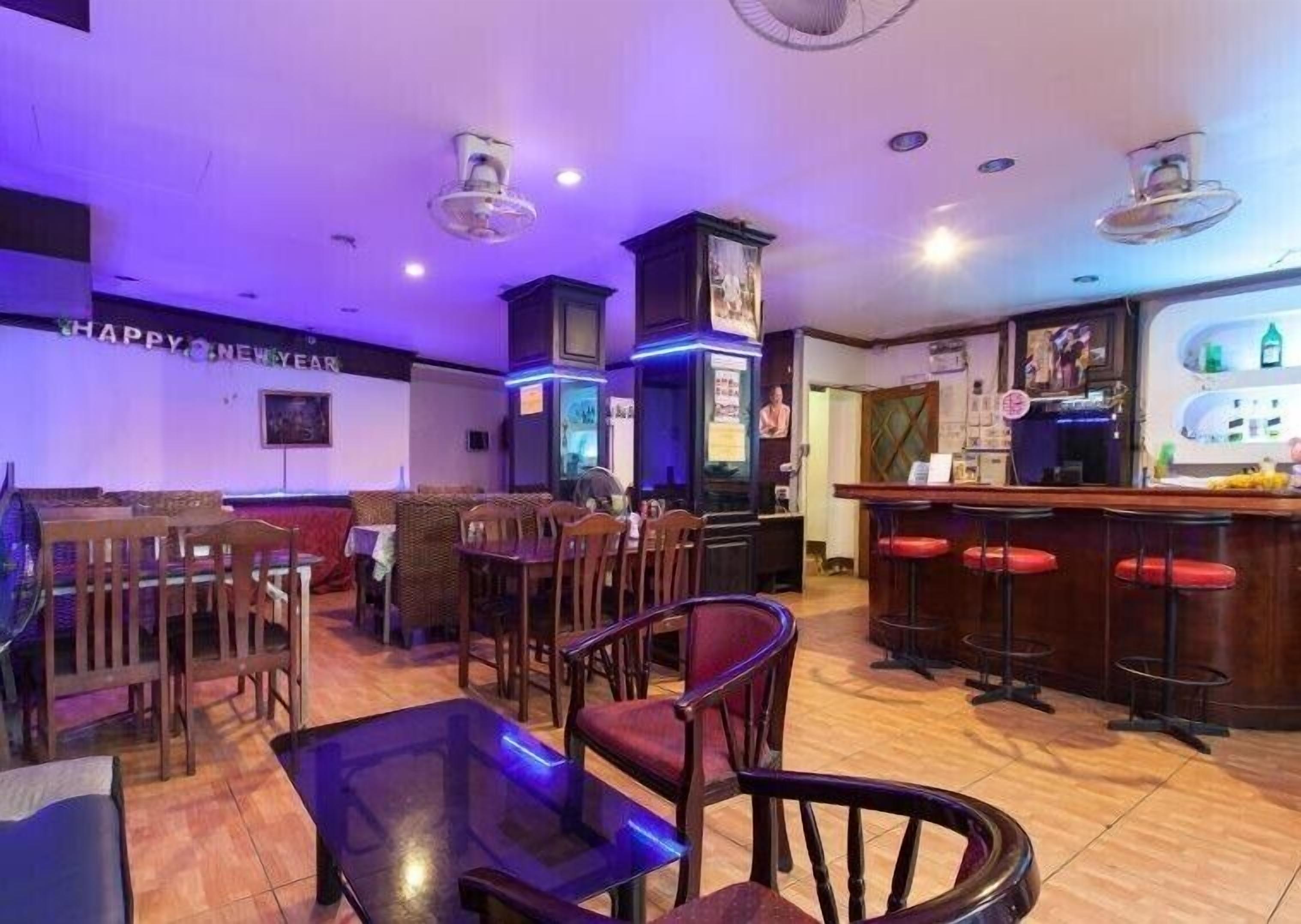 Daily English breakfast (THB 100 per person)