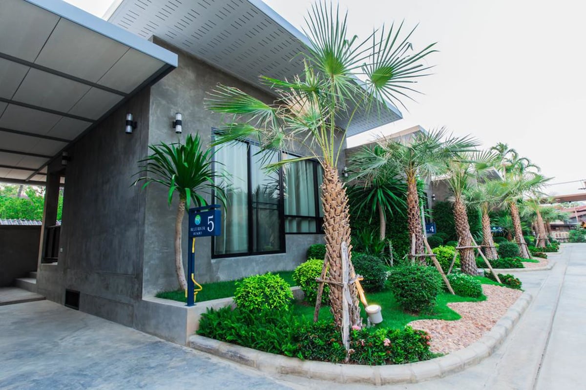 บริเวณภายนอก