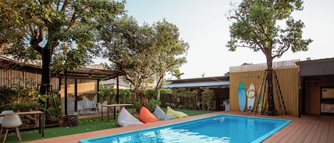 Piscine extérieure