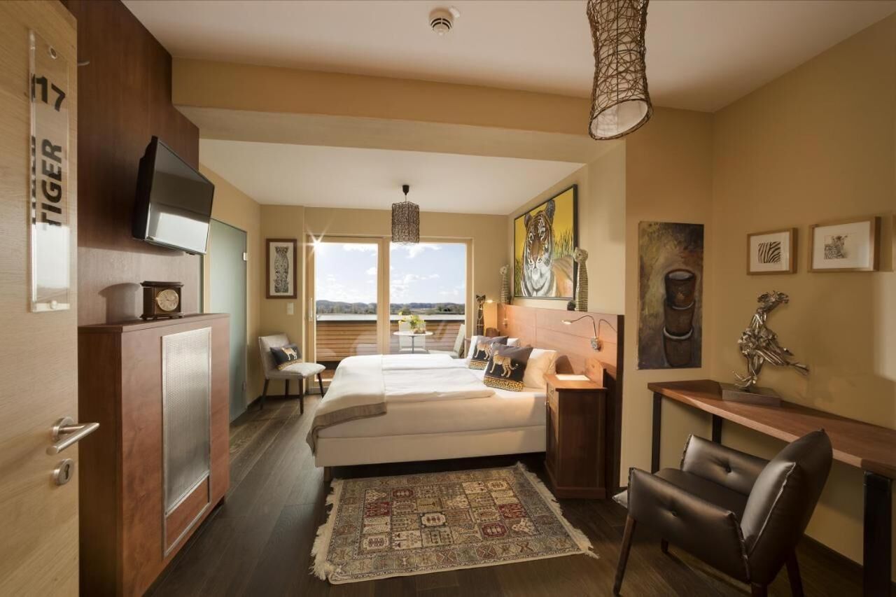 In-room safe, individually decorated, individually furnished, desk