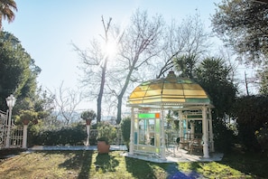 Gazebo - Casale dell'Insugherata B&B Roma (Rome)