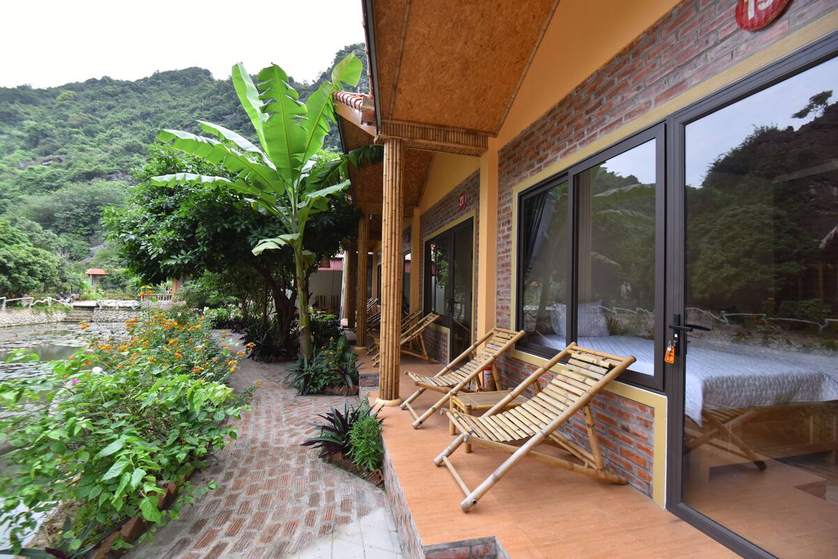 Basic Bungalow