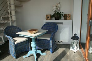 Triple Room, Multiple Beds, Non Smoking | Living room - Agriturismo Podere Nigriano (Salò)