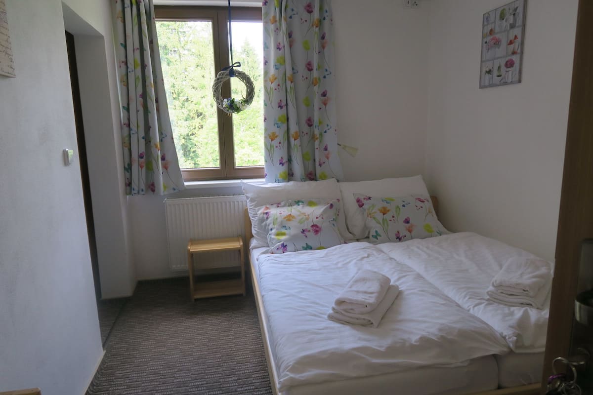 Individually decorated, rollaway beds, free WiFi, bed sheets